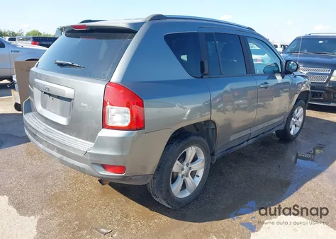 2012 Jeep Compass Sport z USA, uszkodzony, nr VIN 1C4NJCBA2CD585994